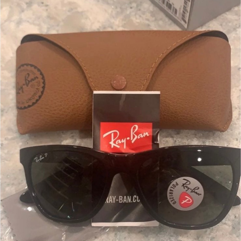 Ray-Ban POLARIZED Sunglasses AUTHENTIC with Serial Numbers & Access…